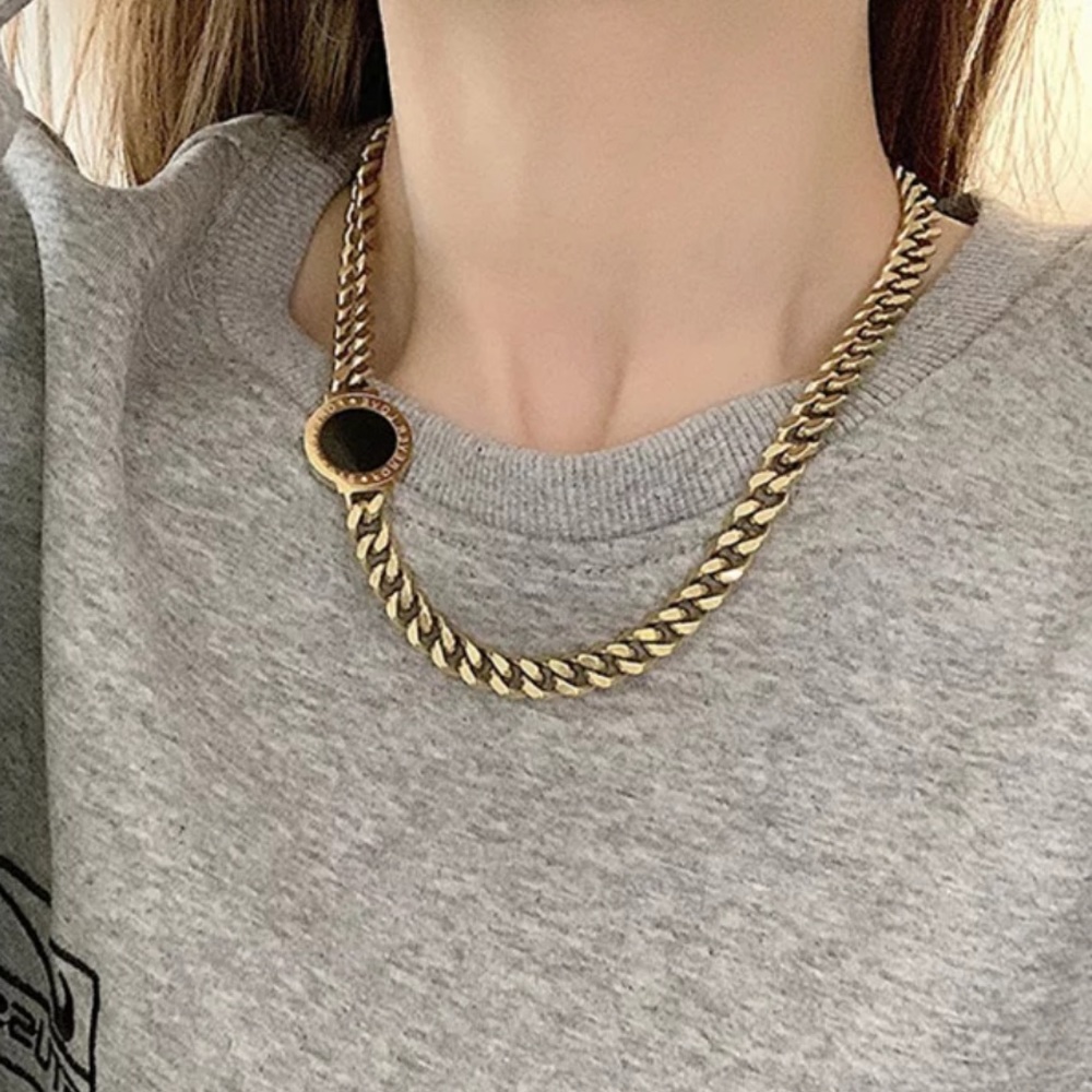 NEW 18K GOLD BLACK ROUND NECKLACE - Picture 2 of 5